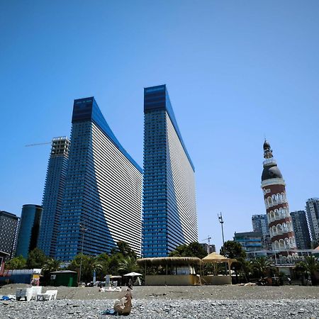 Orbi City Sun Tower 43 Floor Батуми Екстериор снимка